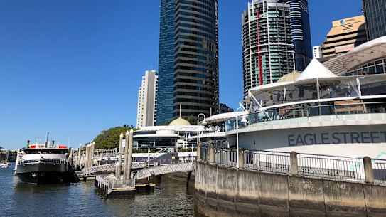A new Brisbane River waterfront master plan has been released by Brisbane City Council for the 1.2km stretch of riverfront between Howard Smith Wharves and the City Botanic Gardens.