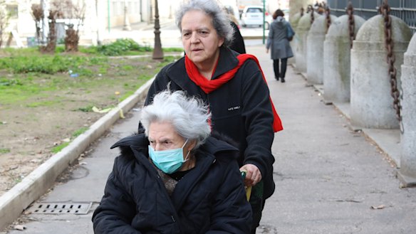 Doctors are considering excluding older patients from intensive care. The average age of Italian patients who have died in relation to COVID-19 is 81.