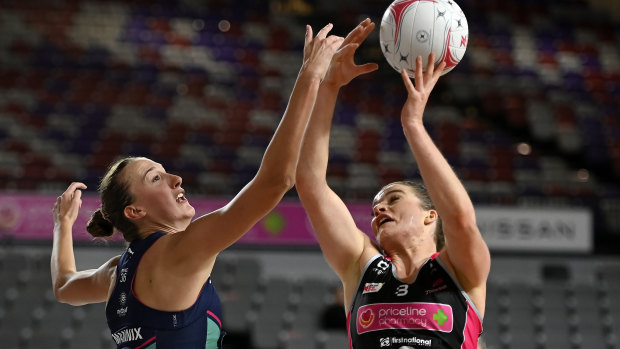 Emily Mannix of the Vixens, left, had one of her best games.