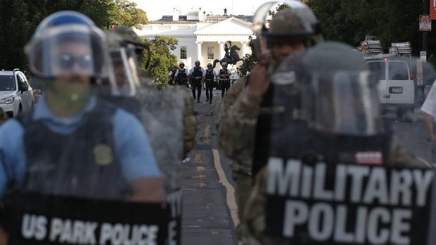 A surge in US military police in Washington has intensified demands for statehood. 