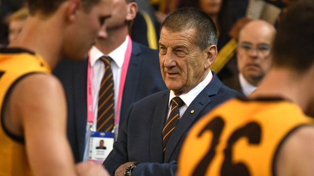 Hawthorn president Jeff Kennett claimed the "behavioural security officers" at Marvel Stadium were "new arrivals".