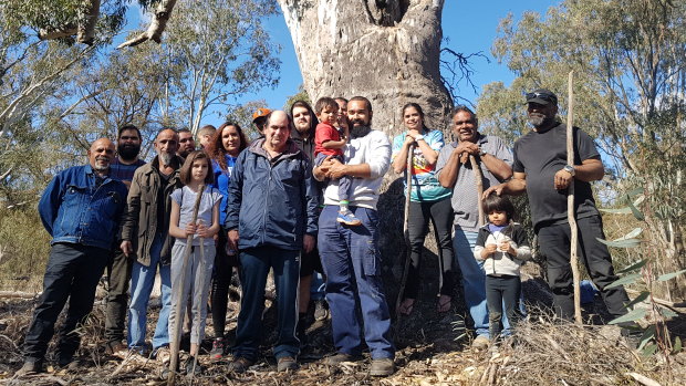 Tatti Tatti traditional owners during a cultural flow planning project at Margooya Lagoon in north-west Victoria.