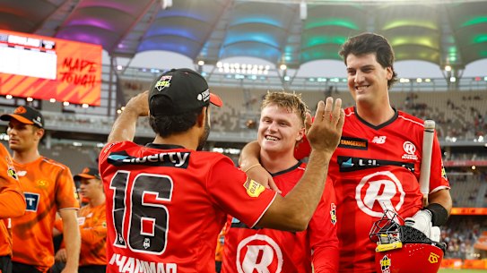 Renegados e Queimadores são os pioneiros no início da temporada BBL em Chennai. 