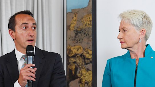 Wentworth candidates clash on climate change as debate heats up