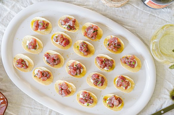 Crispy, savoury, and gone in seconds, Tuna Pringles are the perfect party snack.