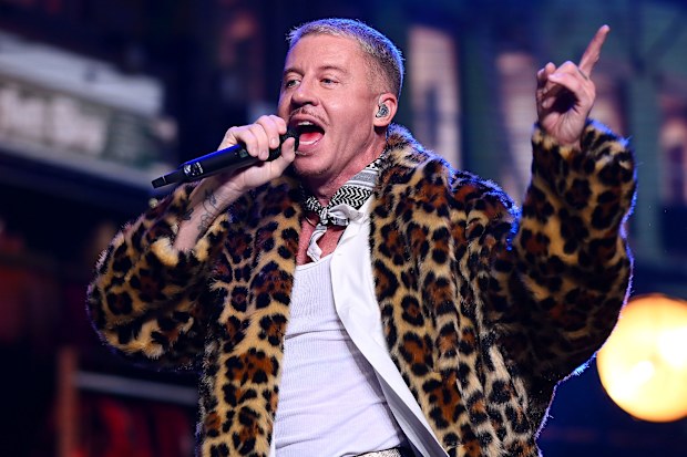 Macklemore sahnede