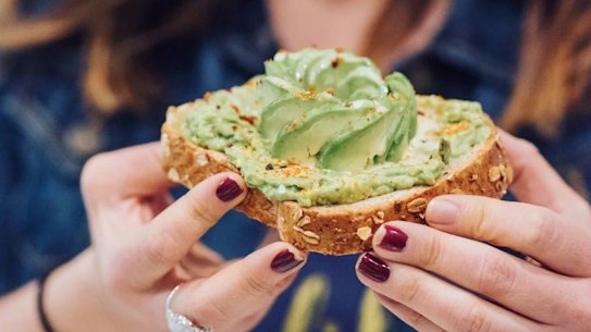 Short-term decision making has the ability to smash long-term goals - like brunch out preventing big purchases like a home. 