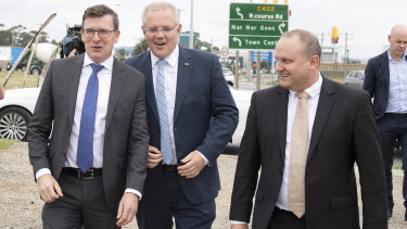 Scott Morrison (centre) with Alan Tudge (left) and Jason Wood (right) at an infrastructure announcement ahead of last year's federal election.