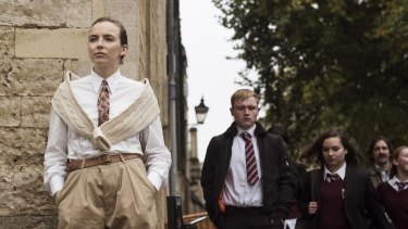Jodie Comer channels Oxford chic in a scene in which Villanelle confronts Eve's husband. 