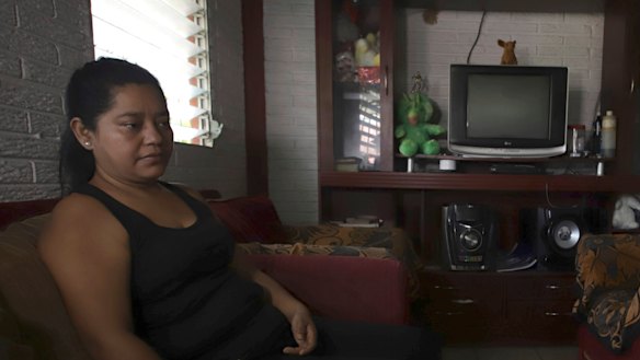 Rosa Ramirez son Oscar Alberto Martinez Ramirez and her grand daughter Valeria drowned while trying to cross the Rio Grande from Mexico to enter the United States.