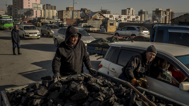 Ulaanbaatar: no oil painting.