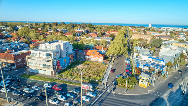 The demolished Greyhound Hotel site at 1 Brighton Road, St Kilda.
