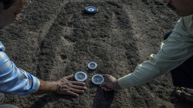 A petroglyph in the village of Devache Gothane in Ratnagiri, India, at a site where compasses read incorrectly, the cause of which is unknown.