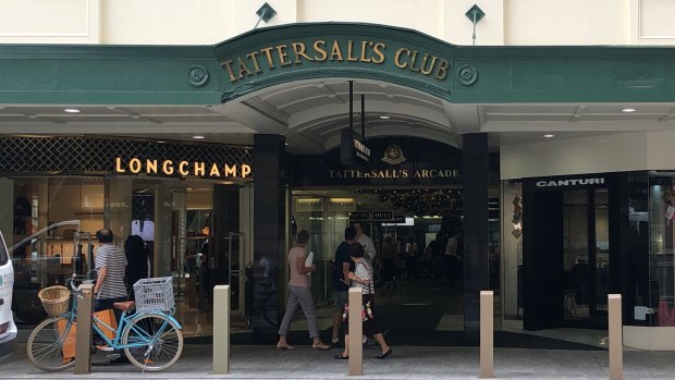 Tattersall's Club members will vote on whether to allow female members.