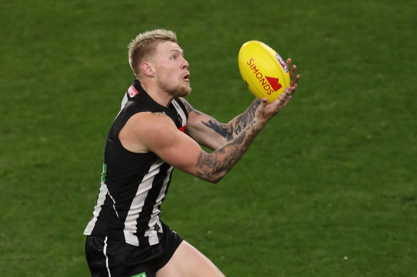 Jordan De Goey is out for "a couple of months" after having hand surgery.