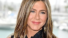 MARINA DEL REY, CALIFORNIA - JUNE 11: Jennifer Aniston poses at the Photocall Of Netflix's "Murder Mystery" at Ritz Carlton Marina Del Rey on June 11, 2019 in Marina del Rey, California. (Photo by Steve Granitz/WireImage,)