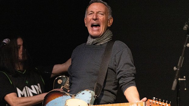 ‘Wannabe king’: Springsteen takes fresh swipe at Trump, confirms tour to start in Minneapolis