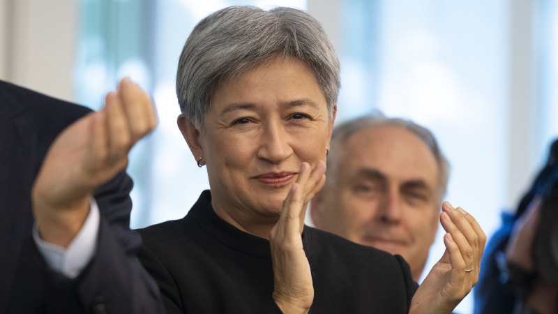 Australia news LIVE: Teal MPs accused of seeking to protect wealthy donors, China’s foreign minister to meet Penny Wong