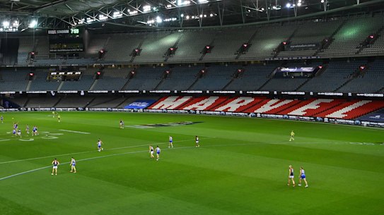 Looking from above at the round 11 match between the Demons and the Bulldogs at Marvel Stadium.
