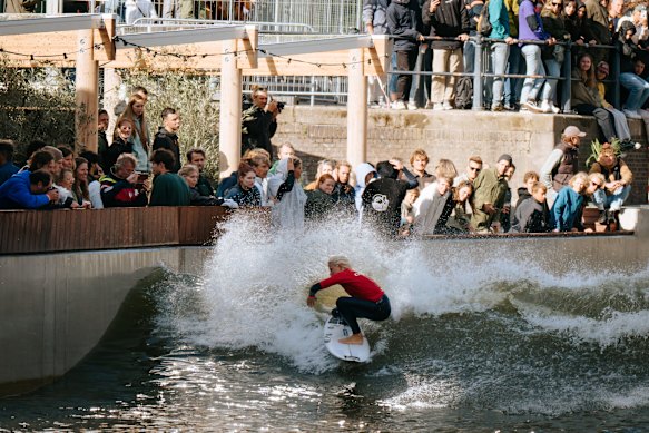 Hanging 10 in Rotterdam’s RiF 010 surf park.