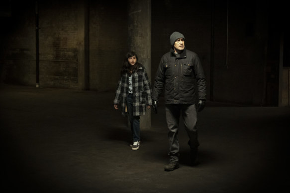 Madison Taylor Baez and Demián Bichir in Let the Right One In.