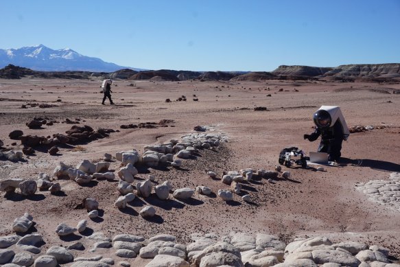 Scientists working in the Mars-like environment of Utah.