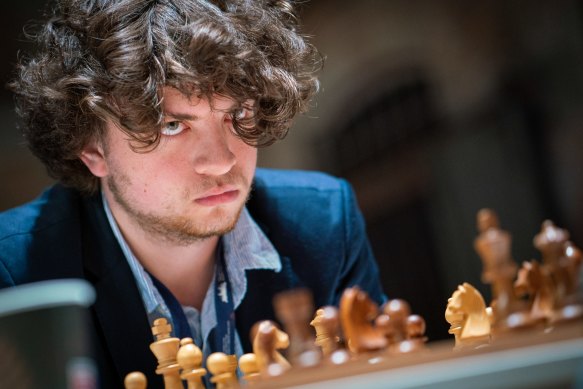 World chess champ Carlsen accuses US teen rival Niemann of cheating