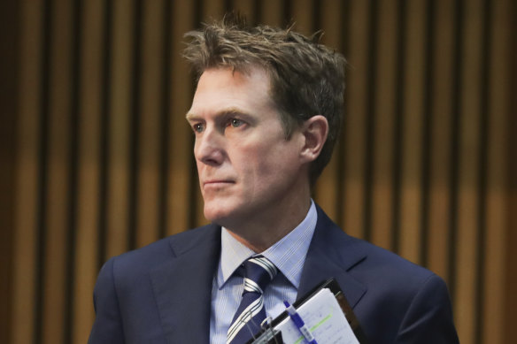 Attorney-General and Minister for Industrial Relations Christian Porter has urged the Fair Work Commission to prioritise jobs when deciding on the minimum wage.