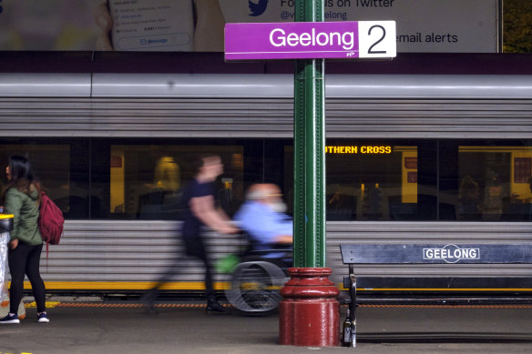 The Morrison government has committed $2 billion towards fast rail between Melbourne and Geelong. 
