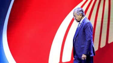Malaysian Prime Minister Mahathir Mohamad leaves after speaking at a session during the ASEAN Business and Investment Summit in Nonthaburi, Thailand.