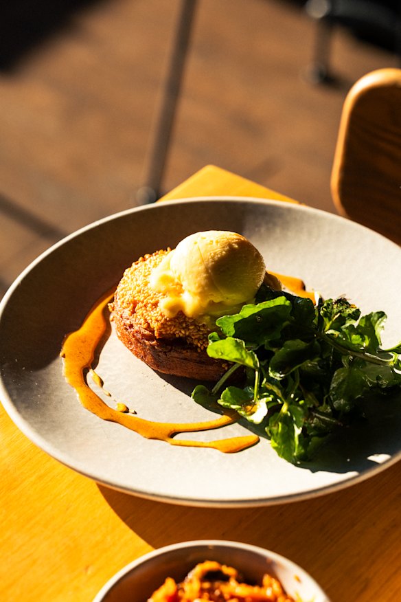 The prawn crumpet.