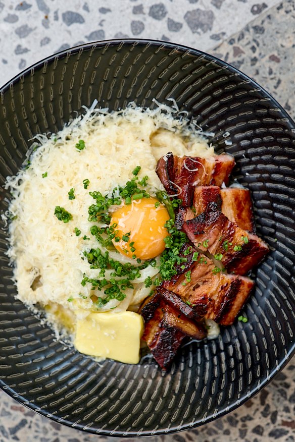 Udon carbonara.