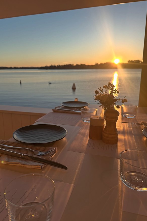 The cafe is open for breakfast, lunch and dinner. 