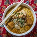 Laksa Singapura with prawn and chicken and mixed noodles.