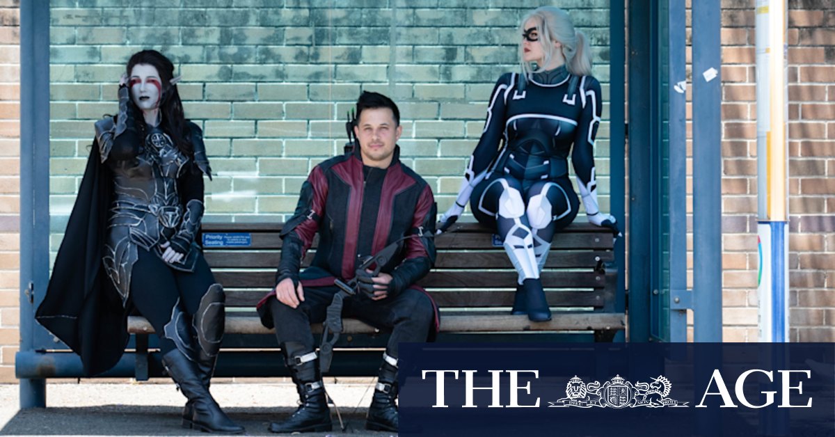 Oz Comic-Con Homegrown Sydney 2021: Adults take dressing up to the next level – think heart surgeons as time lords - Vimarsana News