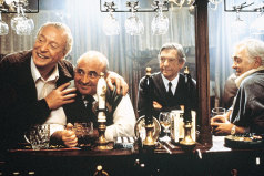 Michael Caine, Bob Hoskins, Tom Courtenay and David Hemmings get the drinks in in Fred Schepisi’s Last Orders. 