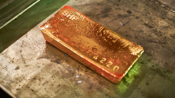 The gold price hit record highs of $US1550 ($2320).