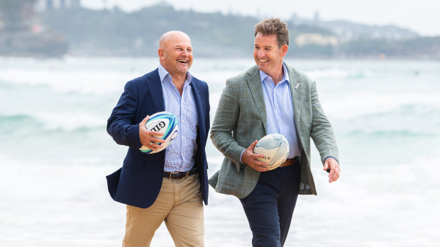 Interim Rugby Australia boss Rob Clarke (left) and New Zealand Rugby chief executive Mark Robinson at the end of 2020. 