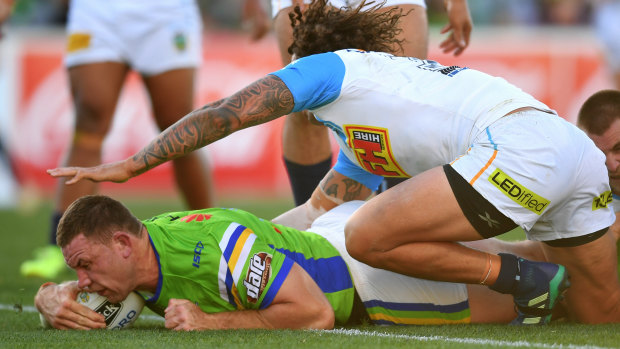 Raiders prop Shannon Boyd scores a powerful try.
