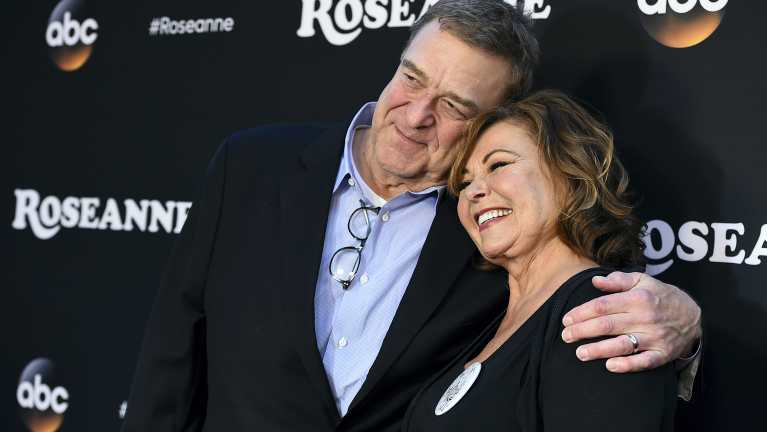 Goodman and Barr at the premiere of Roseanne in March.