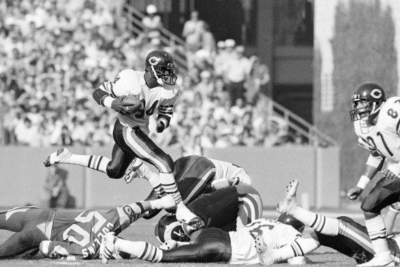 Chicago Bears running back Walter Payton in action.  