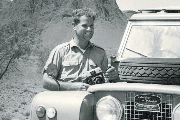 Bob Edwards on a field trip in Land Rover in central Australia.