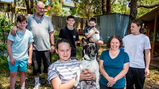 Marlie Sinclair, 11, centre, and her family.