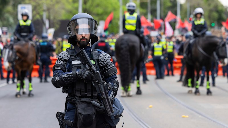 Push to declare Melbourne a protest-free zone