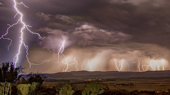 The moments captured in split second.