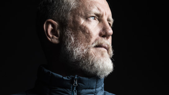 Geoff Wilson, holding Sir Douglas Mawson's axe at the Australian Museum,  is about to attempt the longest journey, attempting to cross 5800 kms in Antarctica by himself. He will try to harness the wind to pull his sled, and walk or ski. 