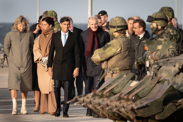 British Prime Minister Rishi Sunak and other political leaders view military equipment that has been given to Ukraine before they attended the Joint Expeditionary Summit on the Swedish island of Gotland on Friday.