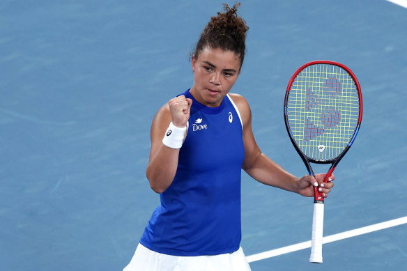 Jasmine Paolini in her dominant victory against Belinda Bencic.