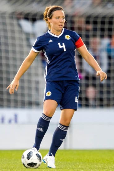 Canberra United have signed Scotland captain Rachel Corsie. 