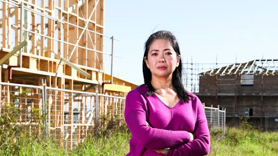 Cecilia Soh has discontinued her build with Metricon.